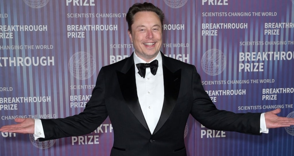 SpaceX ve Tesla hisselerindeki değer artışıyla Elon Musk yeniden 1 trilyon dolar sınırını aştı