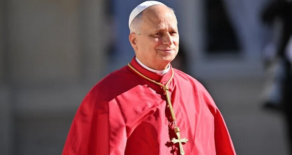 Kanser teşhisi konulan Papa 14. Leo sağ akciğer ameliyatı geçirdi